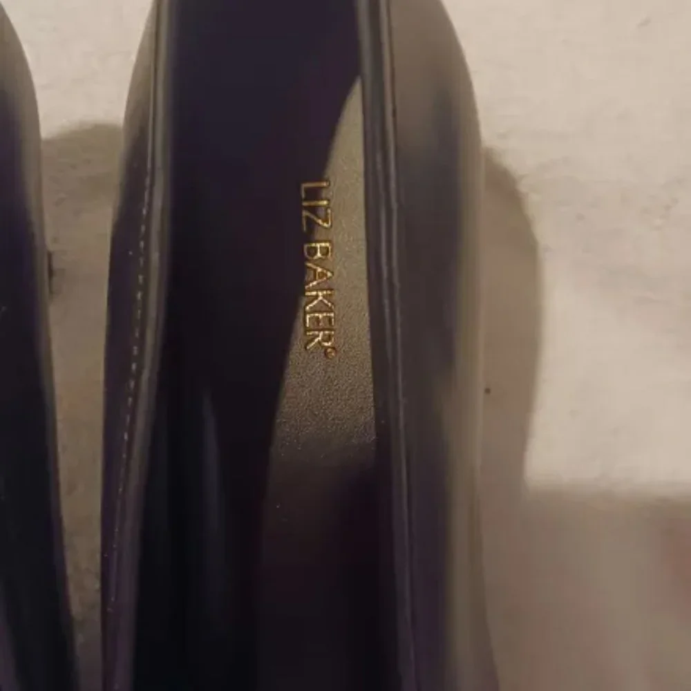 Womens Heels - Picture 4 of 6